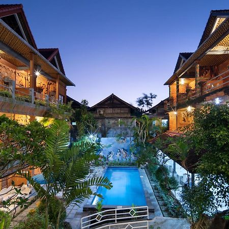 Hotel Lumbung Sari Legian Exteriér fotografie